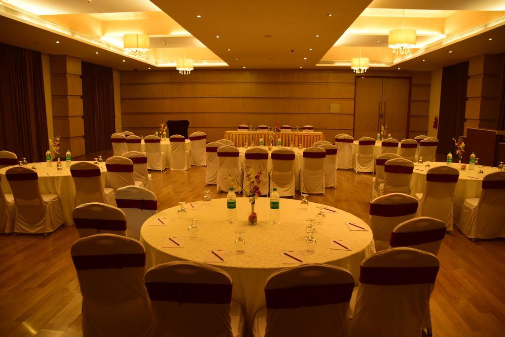 St Laurn The Spiritual Resort Shirdi Exterior foto